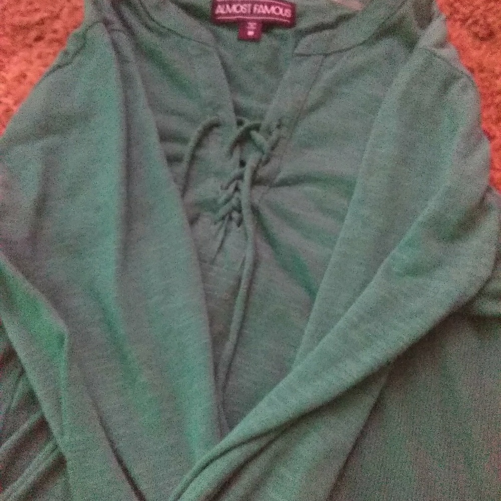 Shirt - Picture 4 of 5